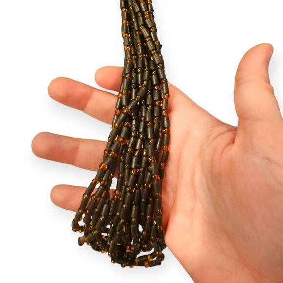 "RetroGlam Brown Delight" Vintage 1980s Multi-stranded Beaded Necklace - Picture 8 of 10
